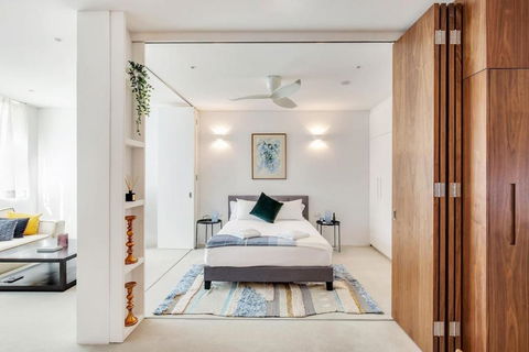 New York Warehouse Style In A Modern Passive House - Accommodation Melbourne 0