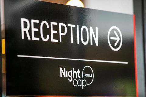 Nightcap At Barkly Hotel - Melbourne 4u 2