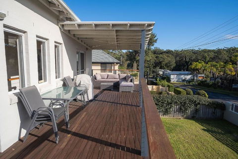Ocean Stays - Mollymook - Accommodation Melbourne 1