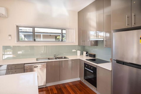 Ocean Stays - Mollymook - Accommodation Melbourne 3