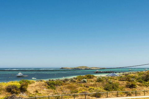 Ocean Sunset - Luxury Apartment With Ocean Views - Accommodation Melbourne 0