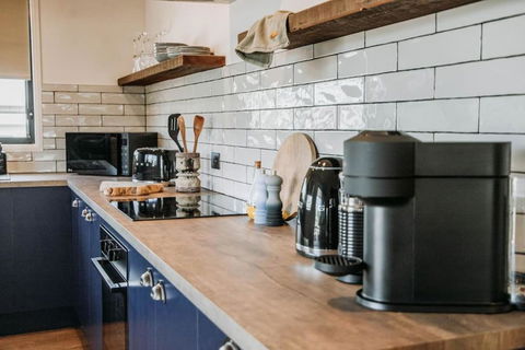 Olive Grove Winton - Melbourne 4u 3