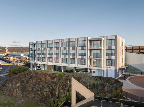One North Terrace - Accommodation Melbourne 1