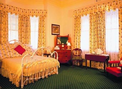 Ormiston House - Accommodation Melbourne 2