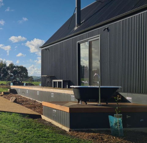 Ovata - Country To Coast - Melbourne 4u 3