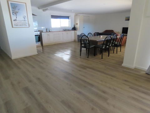 PACEYS PLACE - Accommodation Melbourne 1