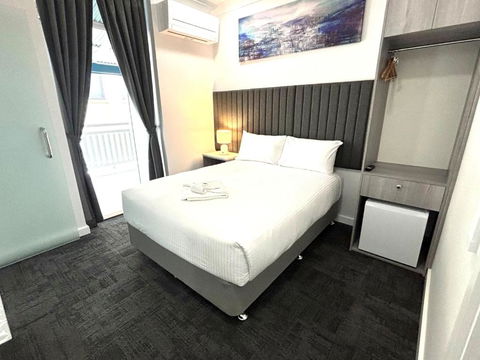 Palace Hotel Proserpine - Accommodation Melbourne 3