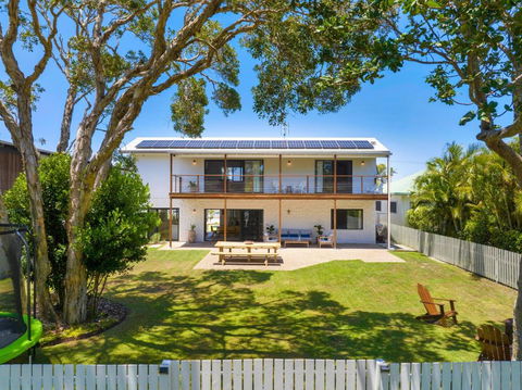 Pangkarra -Stunning Beach House - Family Friendly - Accommodation Melbourne 1