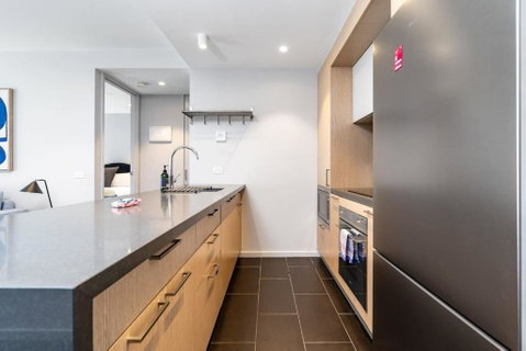 Paradise In Popular Pier Complex Apt - Kingston - Accommodation Melbourne 2