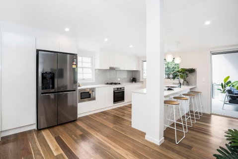 Park Avenue Terrace House Sleeps 9 - Accommodation Melbourne 1