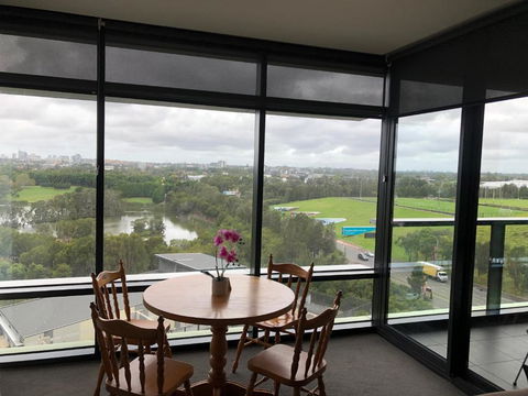 Parkview Modern Apartment W Parking @ Olympic Park - Accommodation Melbourne 0