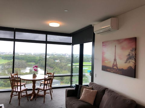 Parkview Modern Apartment W Parking @ Olympic Park - Accommodation Melbourne 2