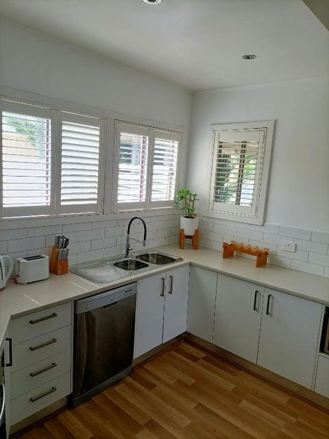 Peel Cottage - Accommodation Melbourne 2