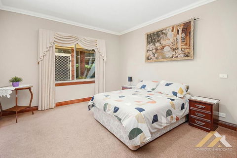 Perfect Entertainer-s Home With Pool - Accommodation Melbourne 1