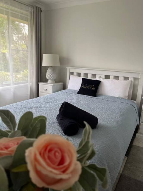 Perfectly Located House With A Big Backyard. - Accommodation Melbourne 0