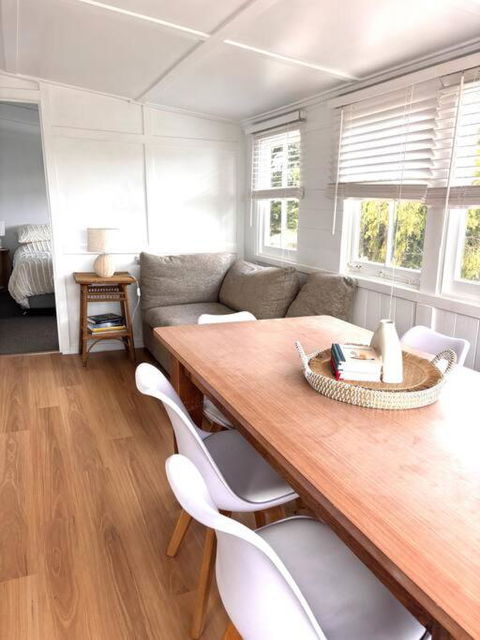 Pine Cottage - Accommodation Melbourne 1