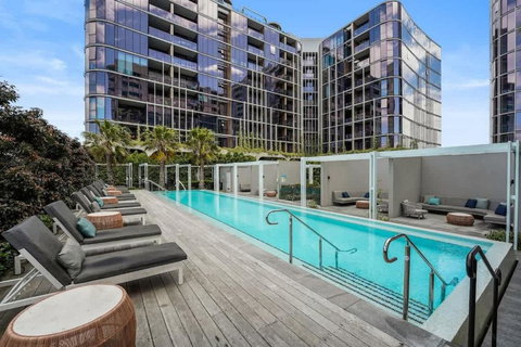 PM Residences - Modern Luxury 2BR Apt W Parking - Accommodation Melbourne 0