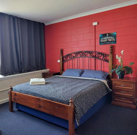 Port Adelaide Backpackers - Accommodation Melbourne 0