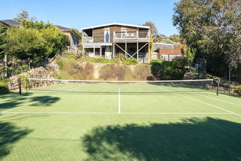 Port Philip Panorama - Bayview Retreat And Pool Bliss - Accommodation Melbourne 3