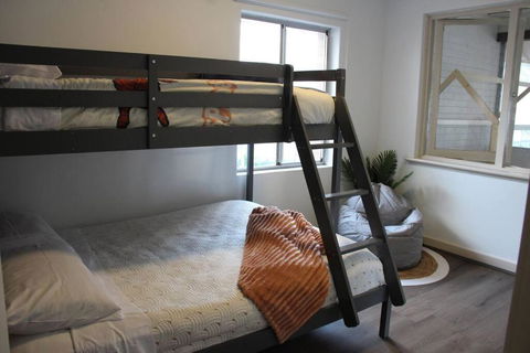 Raeside Home - Accommodation Melbourne 3