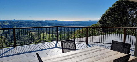 Potters Place Montville - Accommodation Melbourne 0