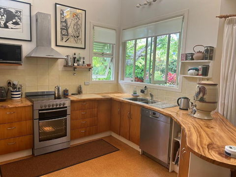 Pottsville Beach House - Accommodation Melbourne 1