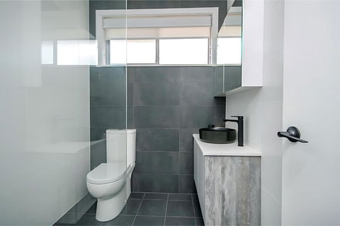 Prickly Pear Stays In Adamstown - Accommodation Melbourne 3
