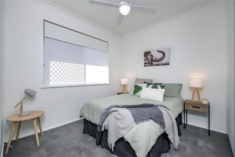 Prickly Pear Stays In Adamstown - Accommodation Melbourne 1