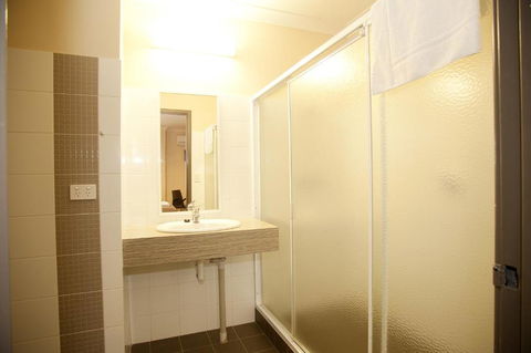 Prince Of Wales Hotel, Bunbury - Accommodation Melbourne 3