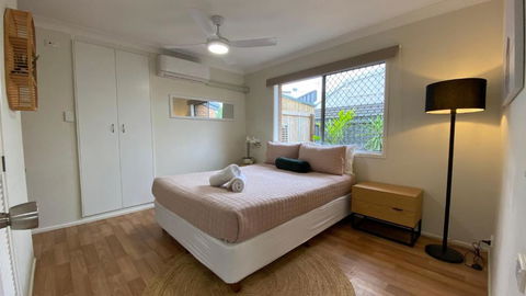 Private Guesthouse - Pet Friendly - Walk To Beach - Accommodation Melbourne 0