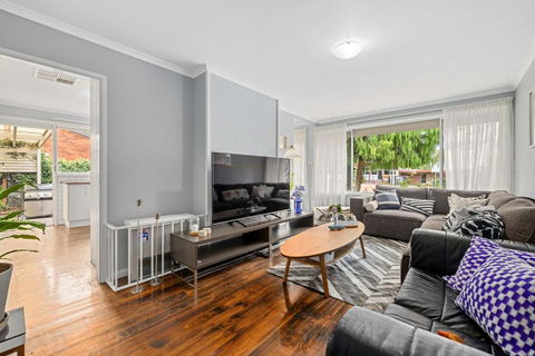 Private Pool Retreat In Watson - Accommodation Melbourne 3
