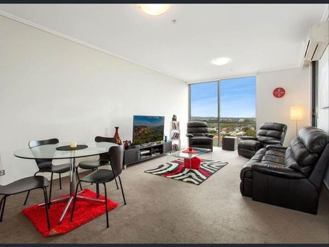 Private Room With Shared Washroom Only In 3bhk Apartment - Accommodation Melbourne 3