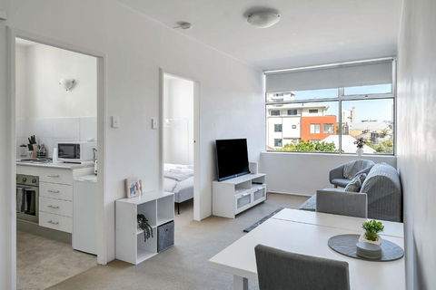 Quaint 1BD On The Doorstep Of Manly Beach - Accommodation Melbourne 2
