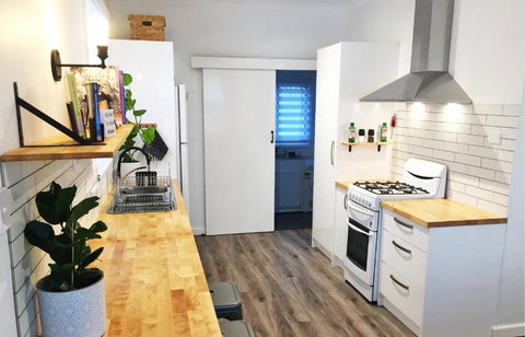 Quick Stroll To The City - Accommodation Melbourne 1