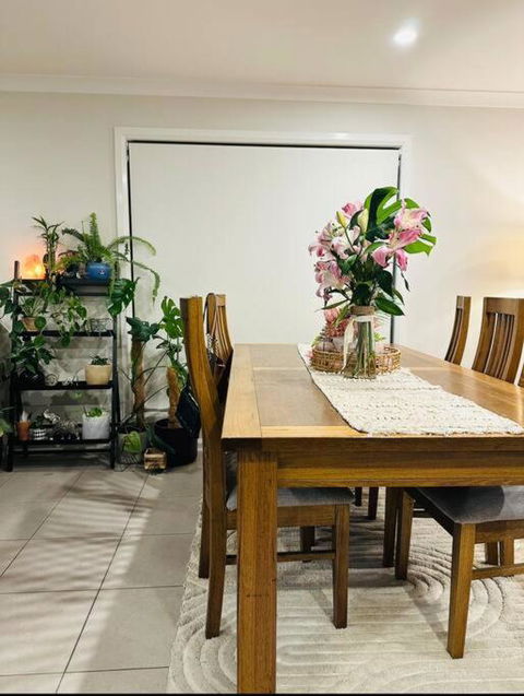 Quiet Comfort For Relaxing Stays - Accommodation Melbourne 2