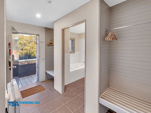 Ramshead Creek 1 - Accommodation Melbourne 1