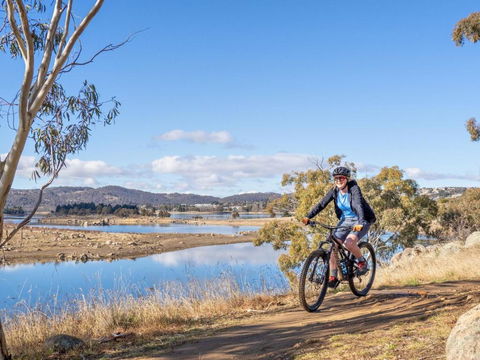 Razorback 4 - Accommodation Melbourne 2