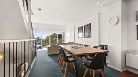 Razorback 6 - Accommodation Melbourne 1