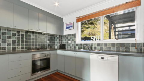Razorback 6 - Accommodation Melbourne 2