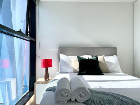 Readyset Apartments On Bouverie - Accommodation Melbourne 1