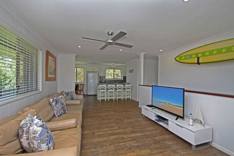 Red Door Beach House - Accommodation Melbourne 3