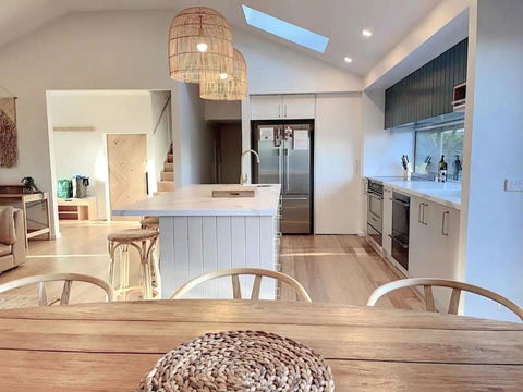 Red Hill Lane 5BedroomVineyard&RuralValleyViews - Accommodation Melbourne 2