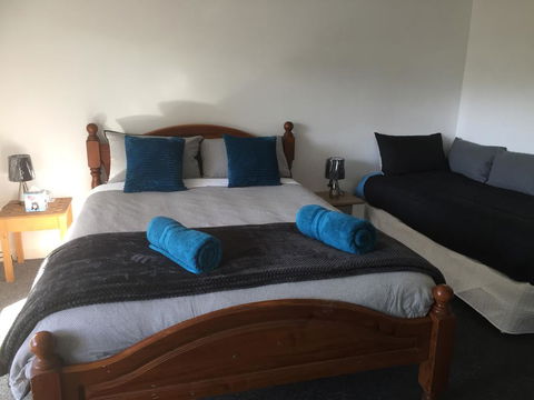 At HOME On HOLMES - Accommodation Melbourne 1
