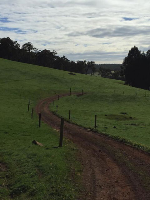 Atina Rocks Country Homestead - Accommodation Melbourne 1
