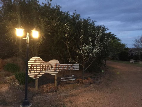 Atina Rocks Country Homestead - Accommodation Melbourne 2