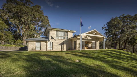 Atlantis On Lake Conjola - Sandra St 1 Lake Conjola - Accommodation Melbourne 2