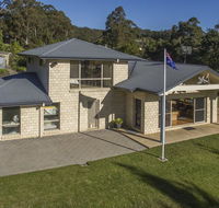 Atlantis on Lake Conjola - Sandra St 1 Lake Conjola - Accommodation Melbourne