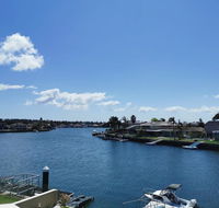 Attached Self Service Waterfront Whole Villa - Sydney - Accommodation Melbourne