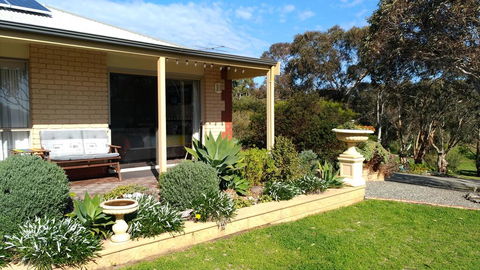 Austiny Bed And Breakfast Victor Harbor - Accommodation Melbourne 1