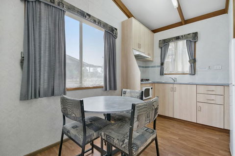 Australian Community Villages - Accommodation Melbourne 2